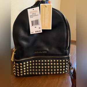 Michael Kors Rhea Medium pyramid gold tone  Stud Leather Black Backpack New